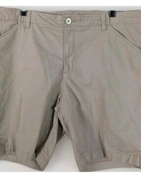 Lee Regular Fit Women's 18 Stretch Shorts Beige 9" Inseam Pockets Mid-Rise
